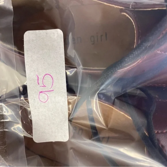 Madden Girl Written Burgundy Platform Oxford Shoes EUC Size 7.5 Goth Grunge - Picture 15 of 15